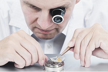 原装天津宝玑钢表带维修 